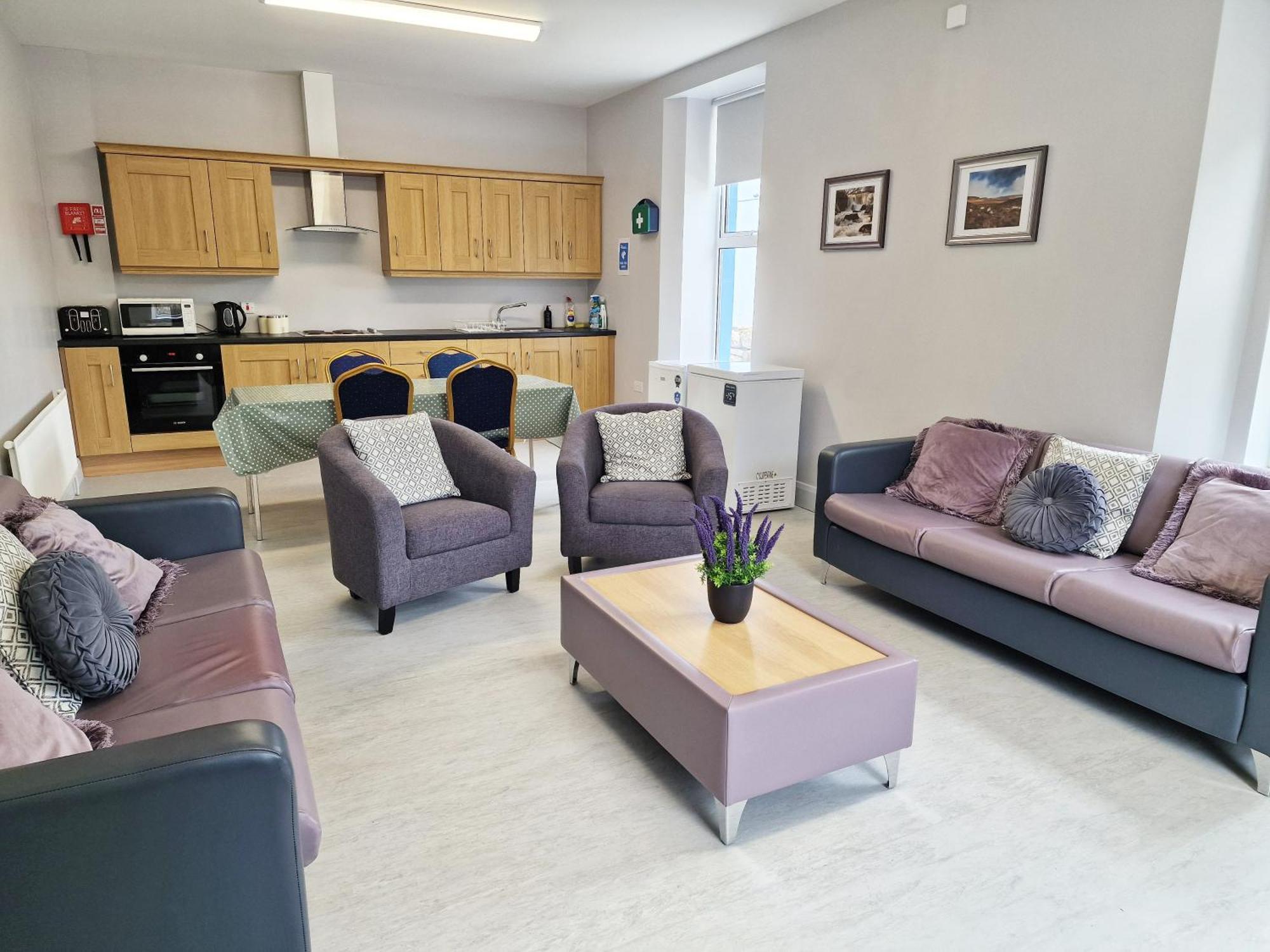 Trivia House Hostel Swanlinbar Екстериор снимка