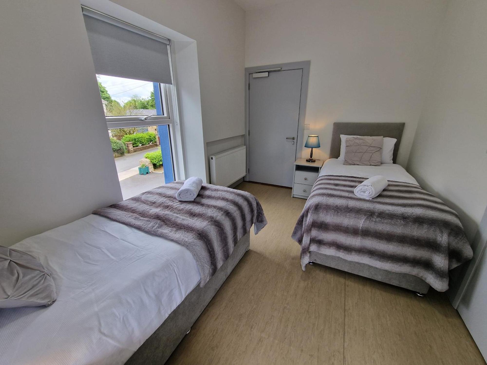 Trivia House Hostel Swanlinbar Екстериор снимка