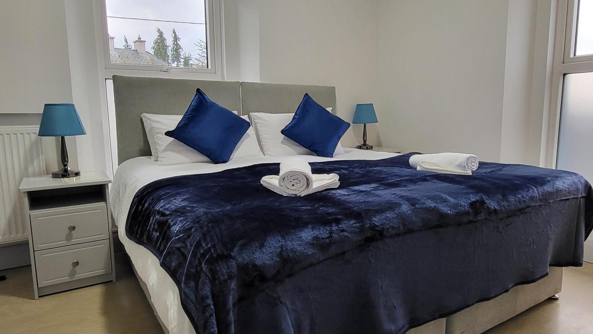 Trivia House Hostel Swanlinbar Екстериор снимка