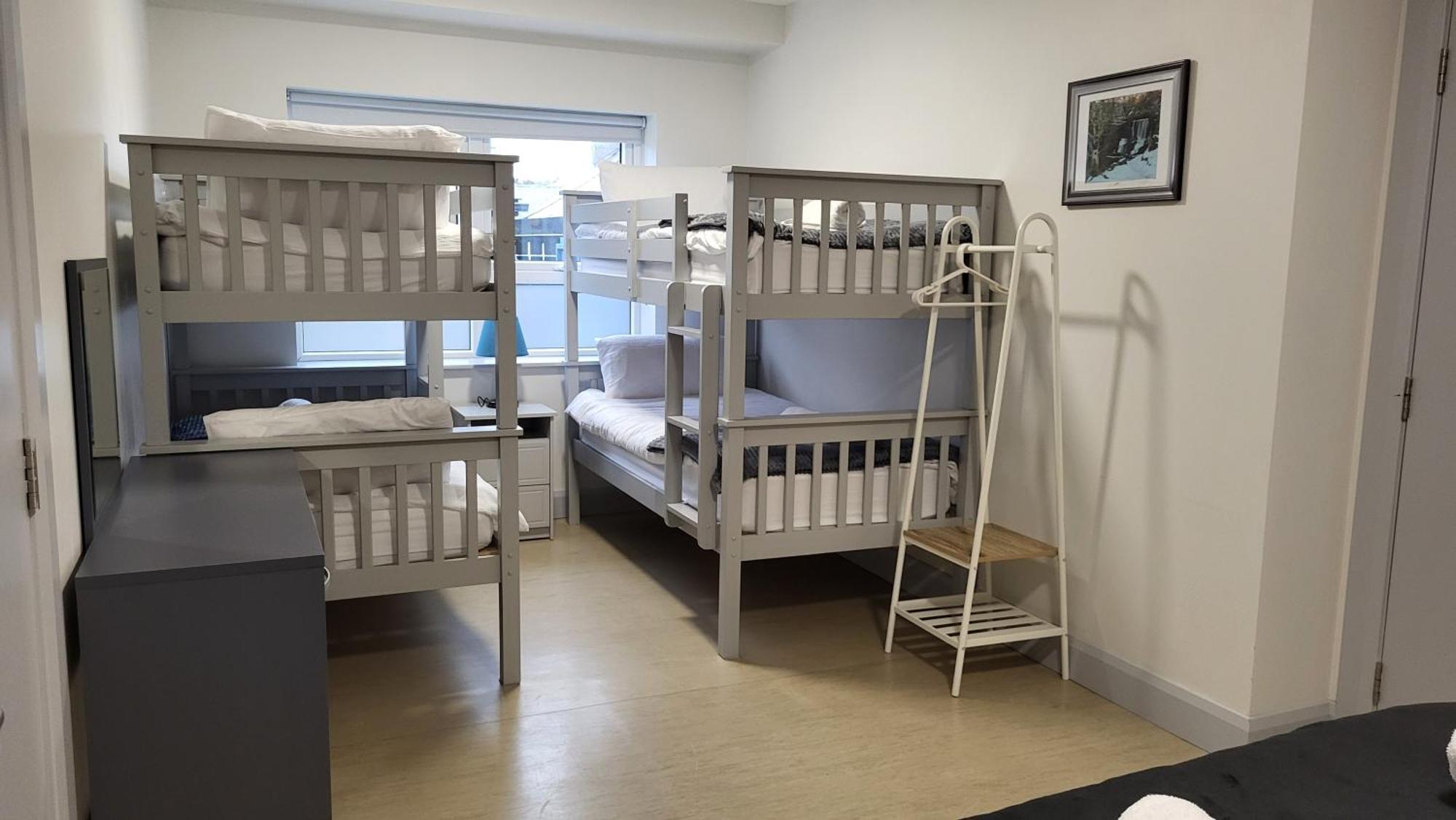 Trivia House Hostel Swanlinbar Екстериор снимка